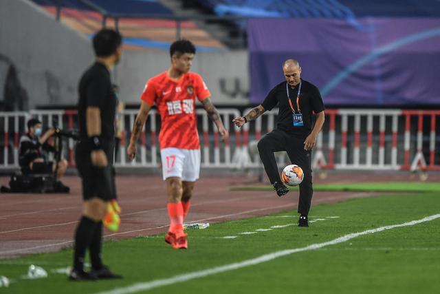 公安部新规：70岁以上人士禁骑普通二轮及三轮摩托车